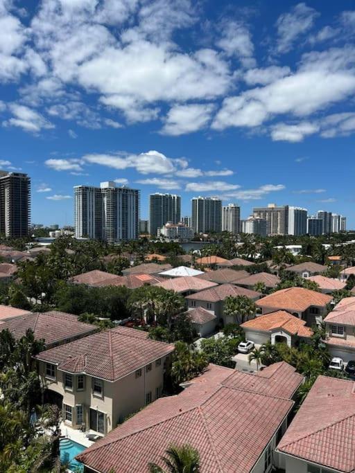 Sunny Isles Beach Spacious Apartment Exterior foto
