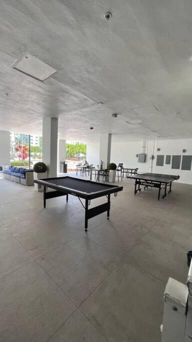 Sunny Isles Beach Spacious Apartment Exterior foto